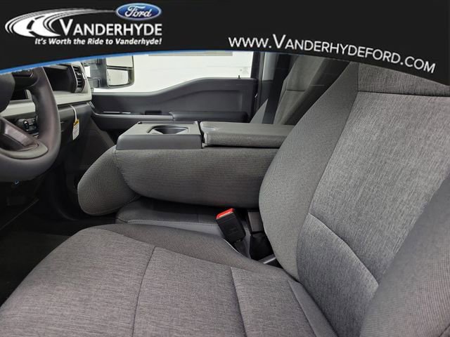 New 2026 Ford F250 XL w/ STX Appearance Package image 20