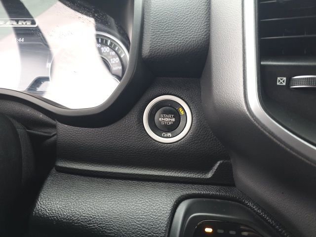 Used 2019 RAM 1500 Big Horn AWD/4WD image 27