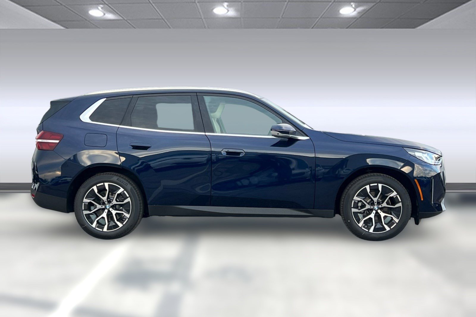 Used 2026 BMW X3 xDrive30i w/ Premium Package AWD/4WD image 7