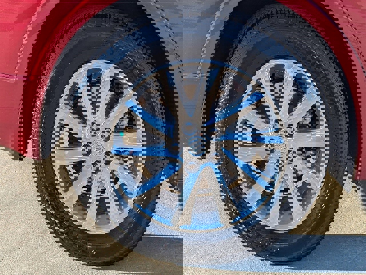 Used 2019 Buick Envision Essence image 7