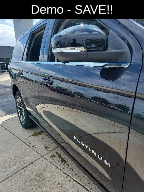 New 2026 Ford Expedition Platinum w/ Driver's Package AWD/4WD image 10
