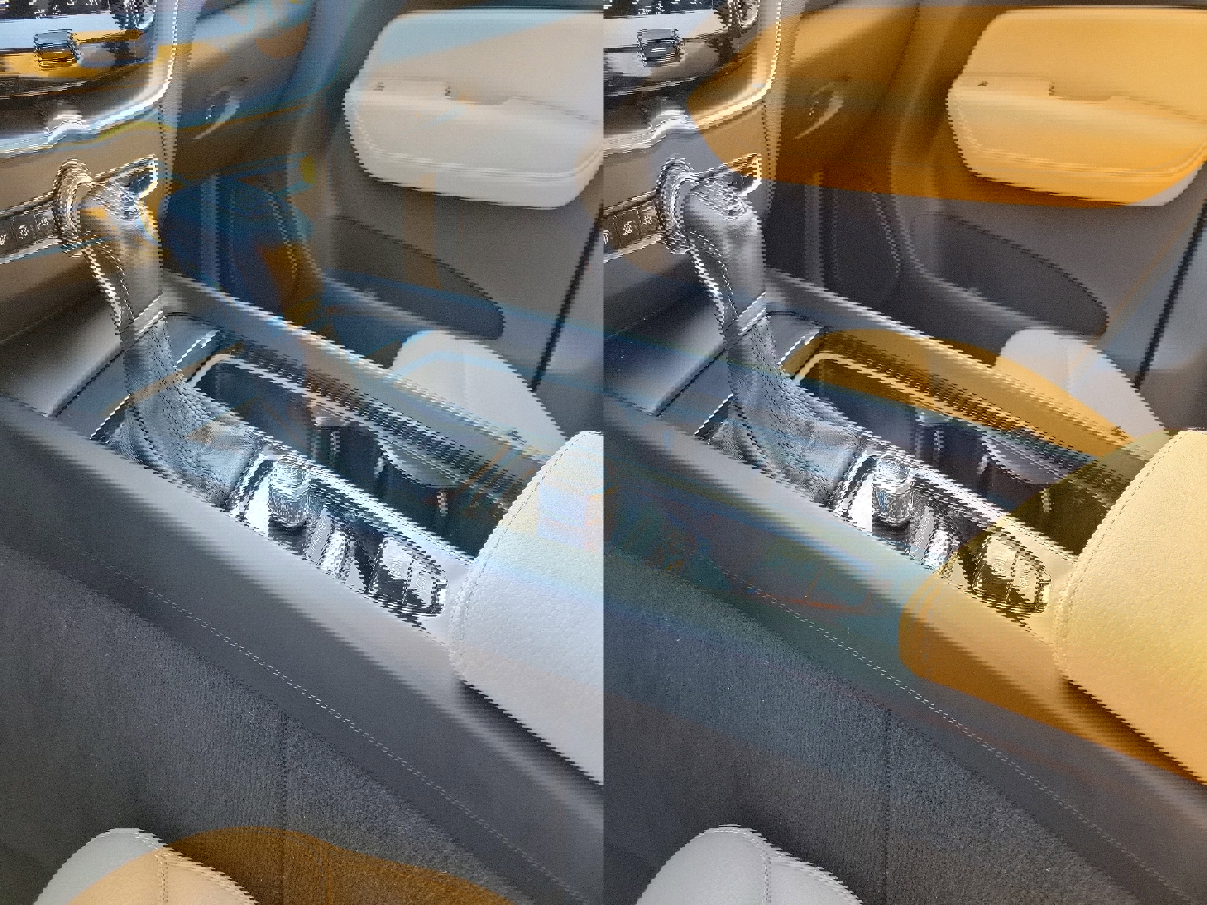 Used 2020 Volvo XC60 T5 Momentum w/ Protection Package Premier image 29