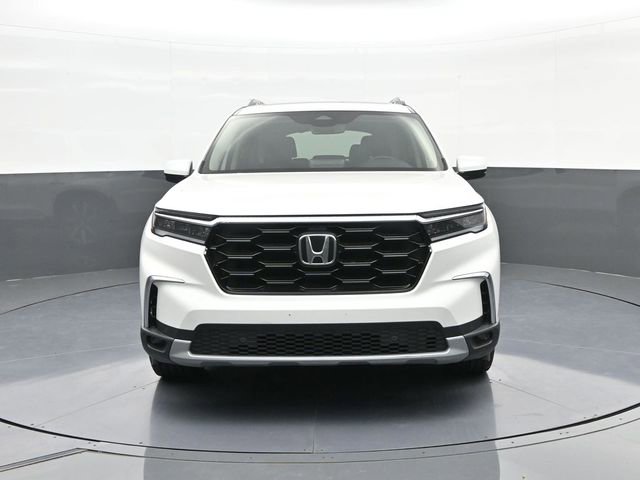 Certified 2024 Honda Pilot Touring image 29