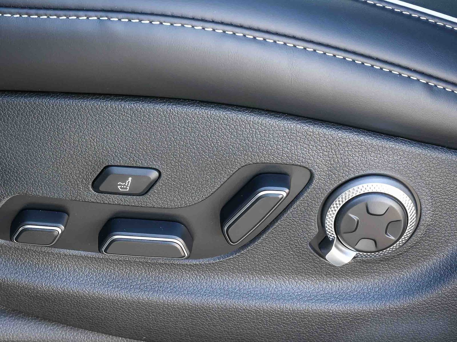 New 2026 Genesis GV80 3.5T e-SC image 24