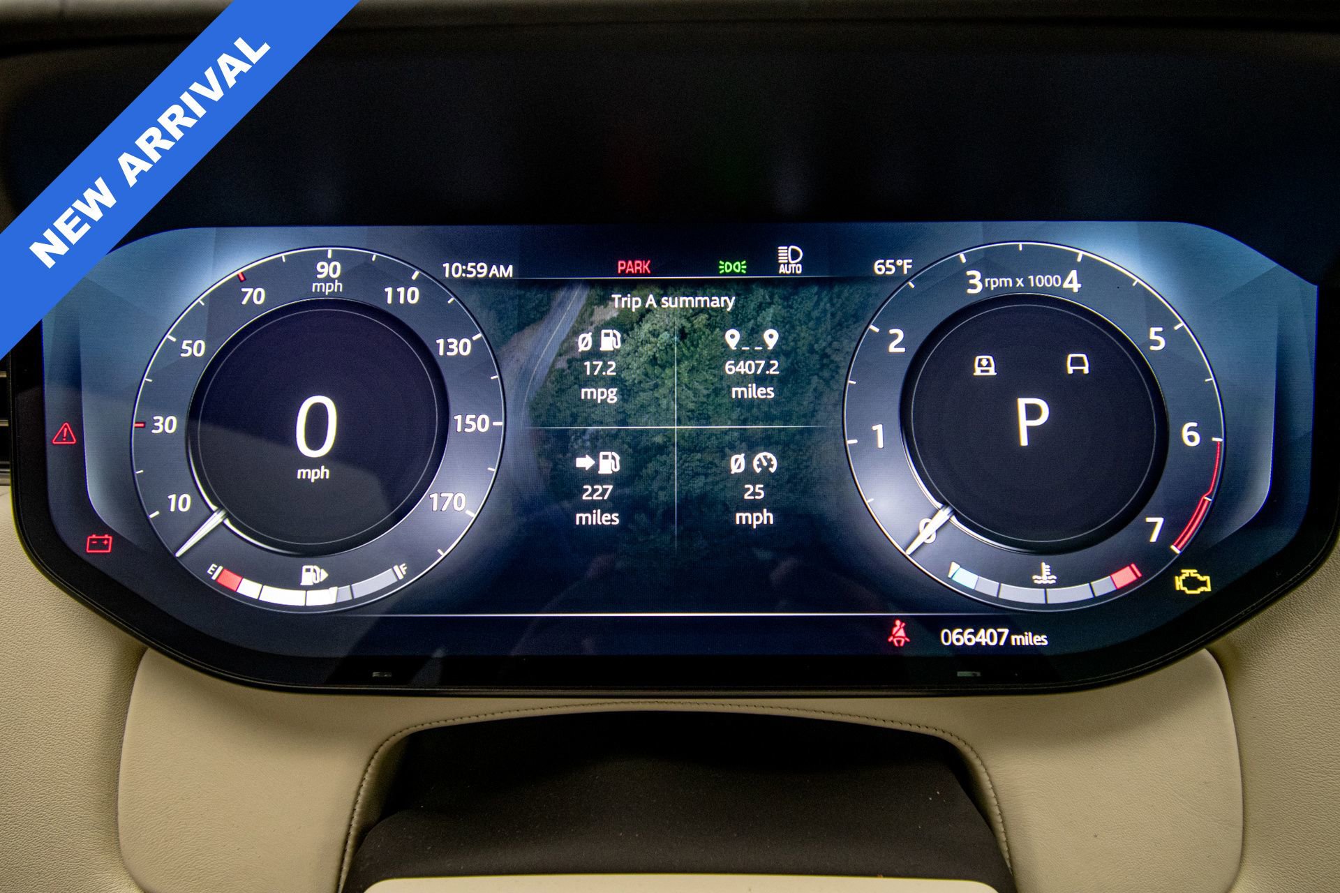 Used 2023 Land Rover Range Rover SE image 18
