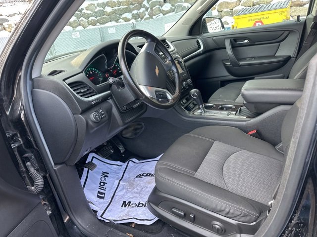 Used 2016 Chevrolet Traverse LT w/ Style and Technology Package image 13