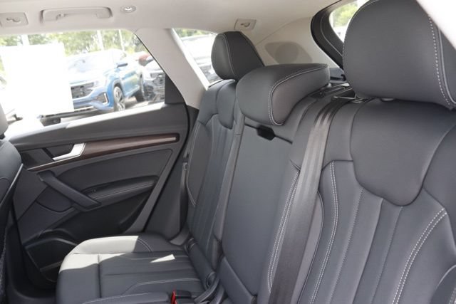 Used 2025 Audi Q5 2.0T Premium Plus AWD/4WD image 17