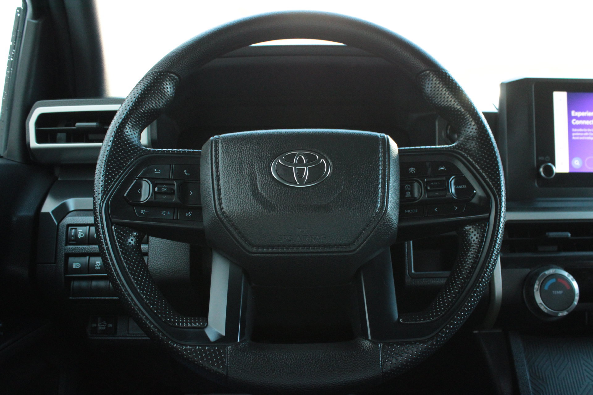Used 2024 Toyota Tacoma SR AWD/4WD image 30