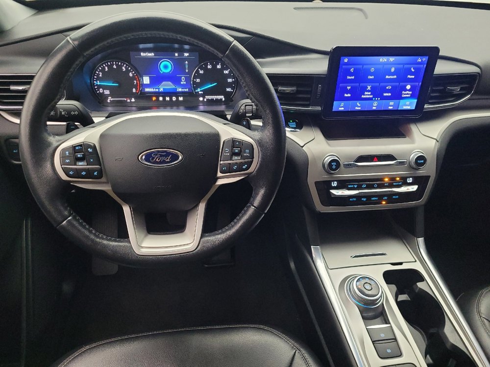 Used 2020 Ford Explorer XLT w/ Equipment Group 202A image 22