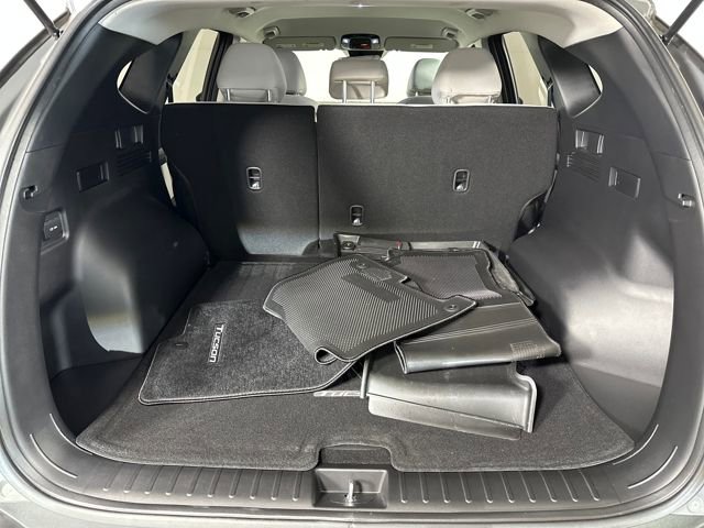 Used 2025 Hyundai Tucson SE image 26