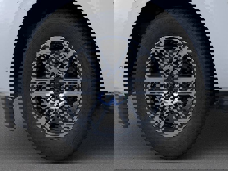 New 2025 Ford Expedition Active image 19