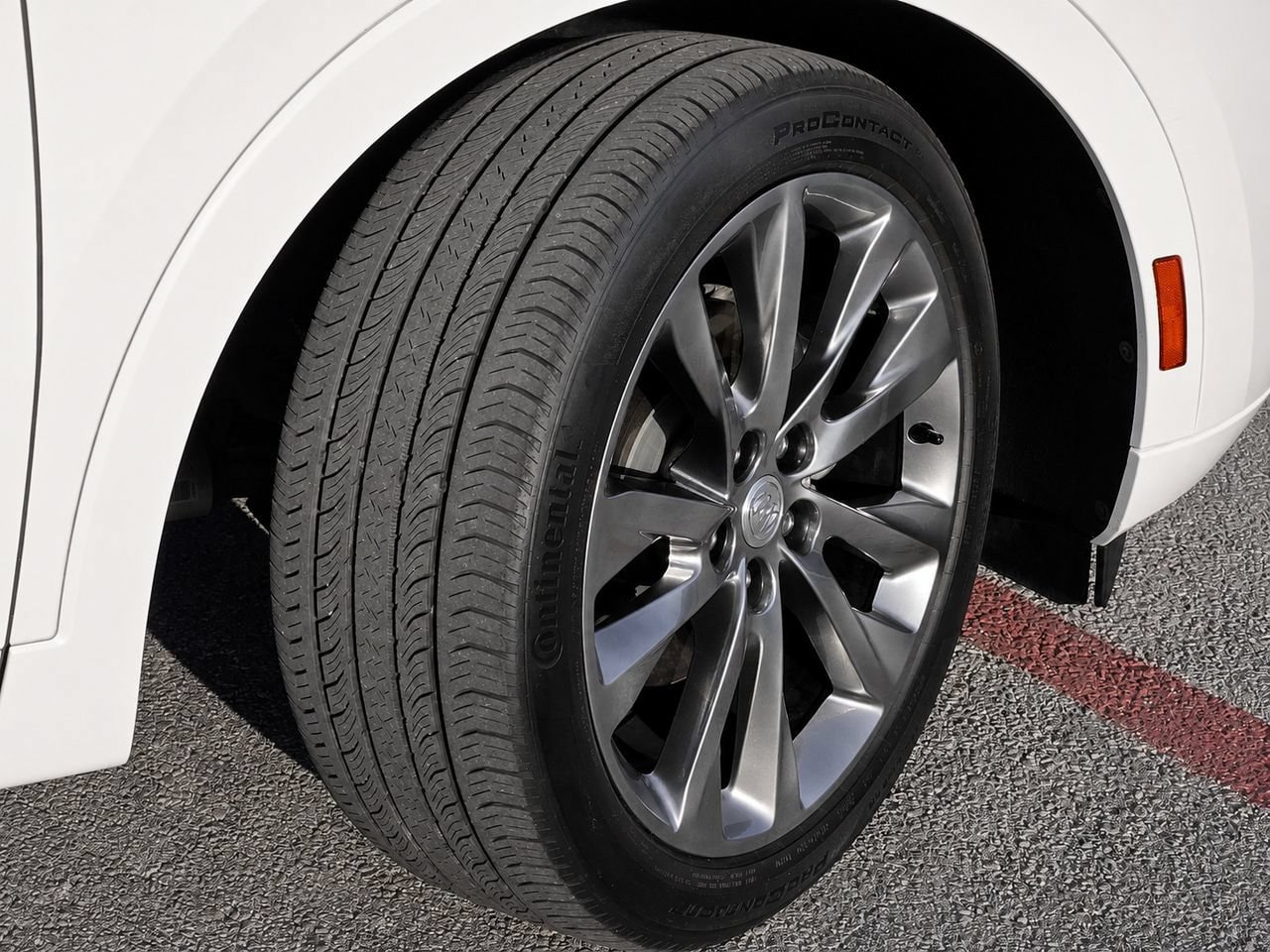 Used 2021 Buick Envision Avenir FWD image 9