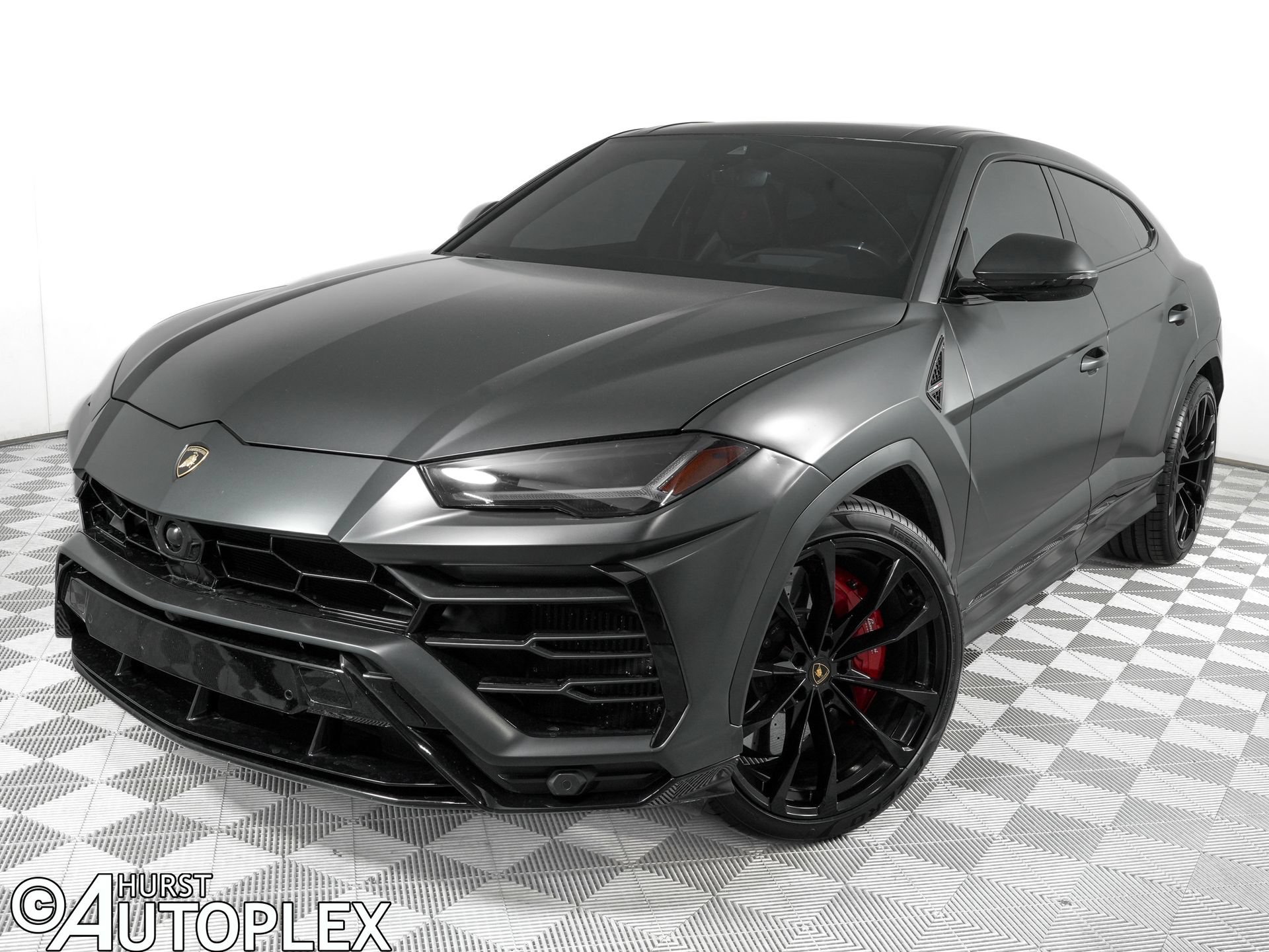 Used 2021 Lamborghini Urus AWD/4WD image 1