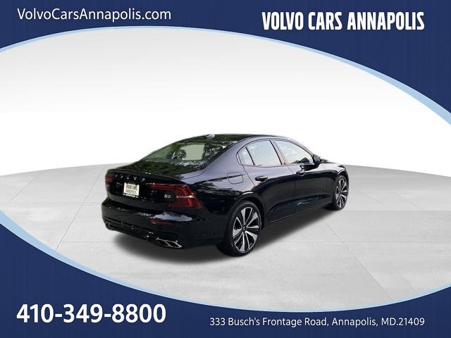 Used 2022 Volvo S60 B5 Momentum w/ Climate Package FWD image 7