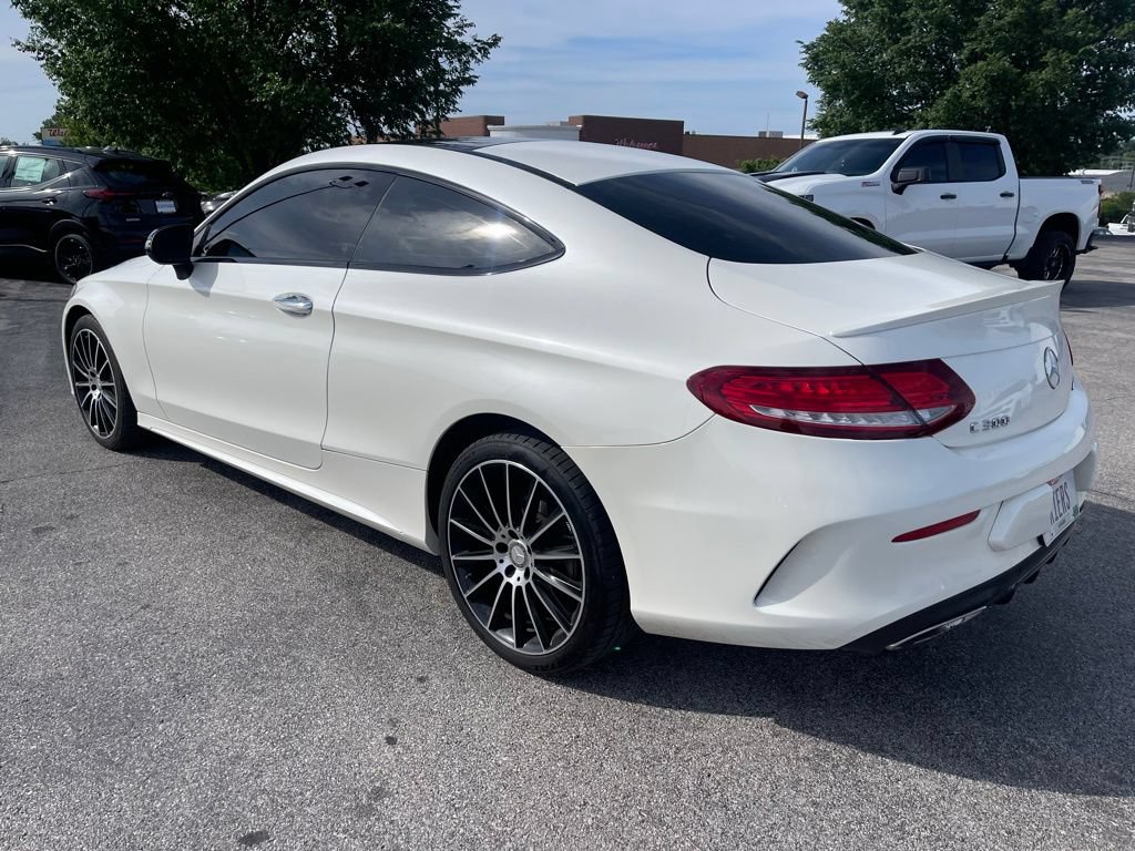 Used 2017 Mercedes-Benz C 300 4MATIC Coupe image 4