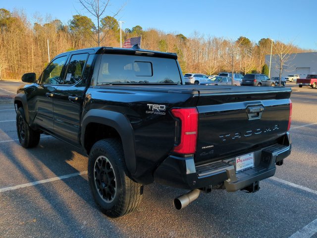 Used 2026 Toyota Tacoma TRD Off-Road w/ TRD Off Road Upgrade Package AWD/4WD image 6