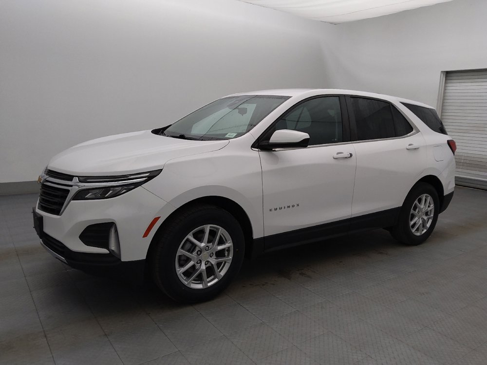 Used 2022 Chevrolet Equinox LT image 2