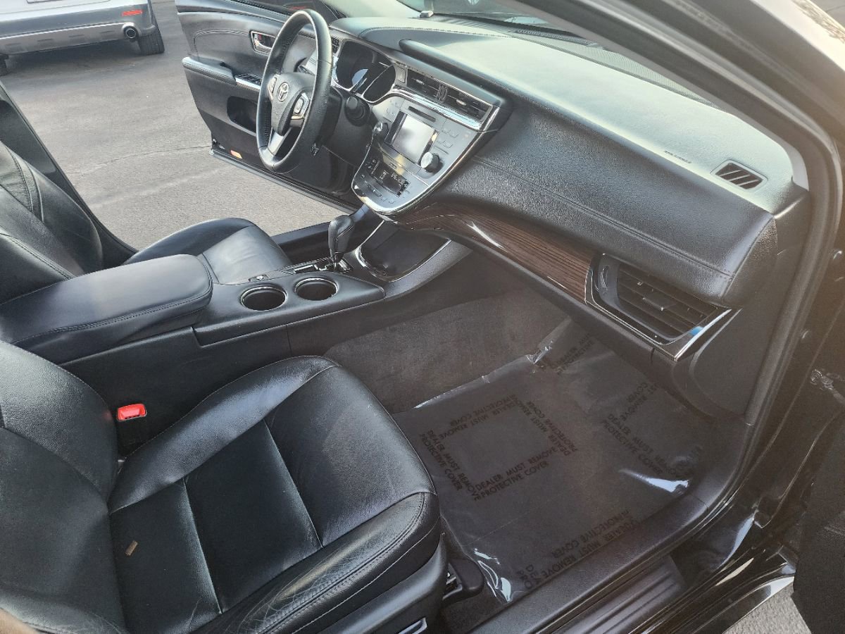 Used 2013 Toyota Avalon XLE Premium image 12