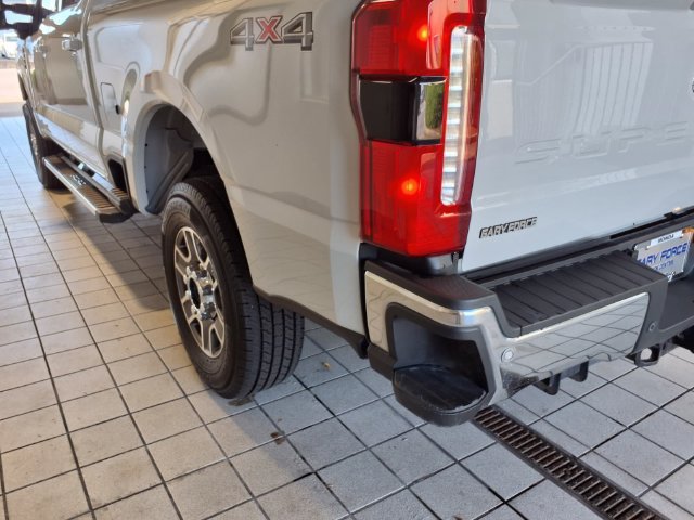 Used 2026 Ford F250 Lariat AWD/4WD image 23