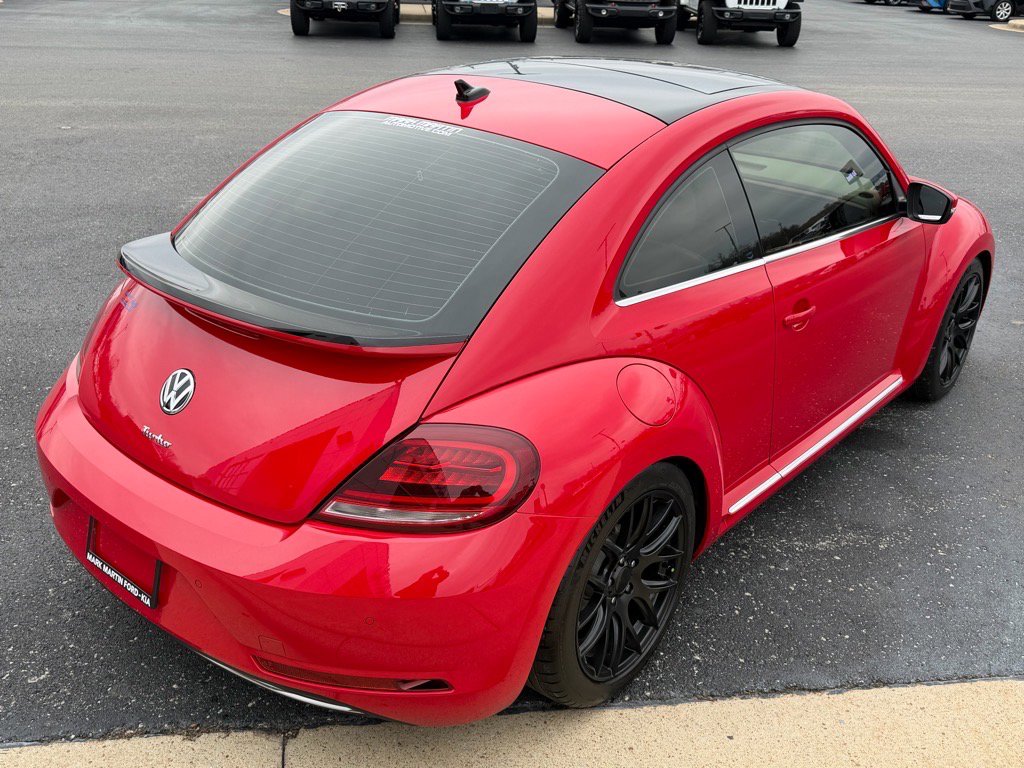 Used 2018 Volkswagen Beetle 2.0T SE image 9