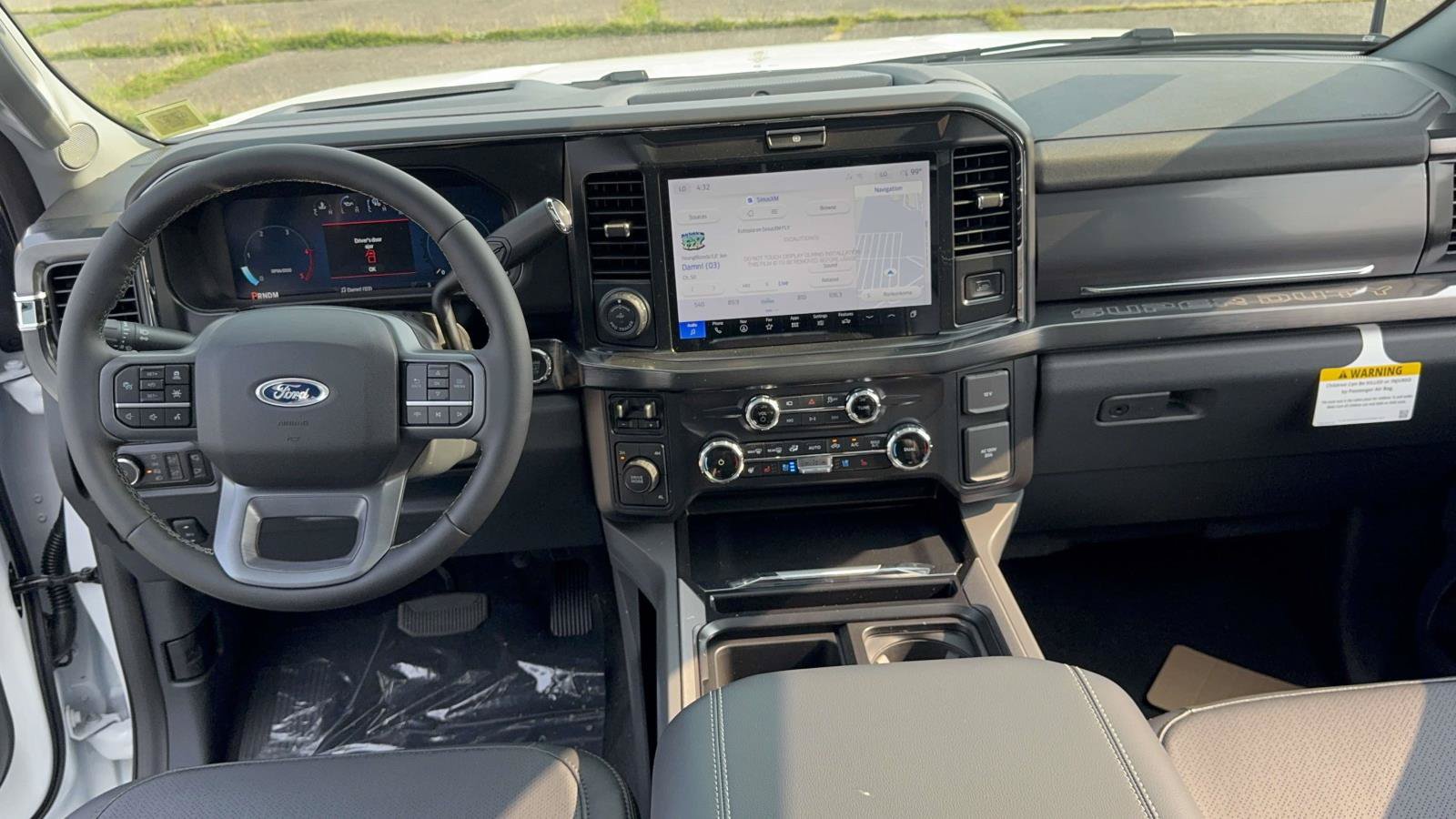 New 2026 Ford F250 Lariat w/ Black Appearance Package AWD/4WD image 17