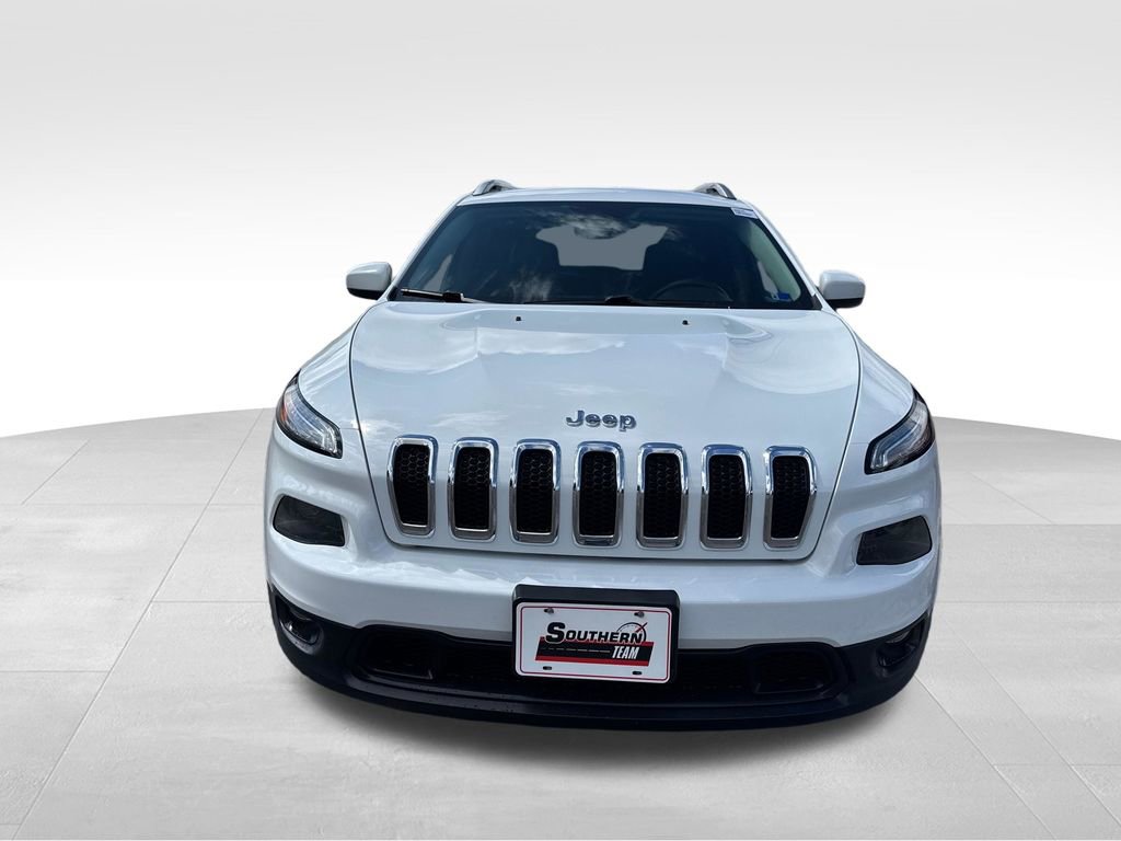 Used 2015 Jeep Cherokee Latitude AWD/4WD image 9