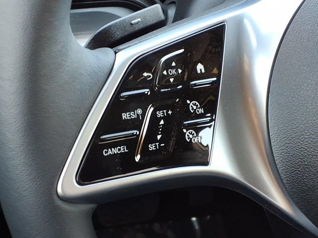 New 2026 Mercedes-Benz GLB 250 4MATIC image 9