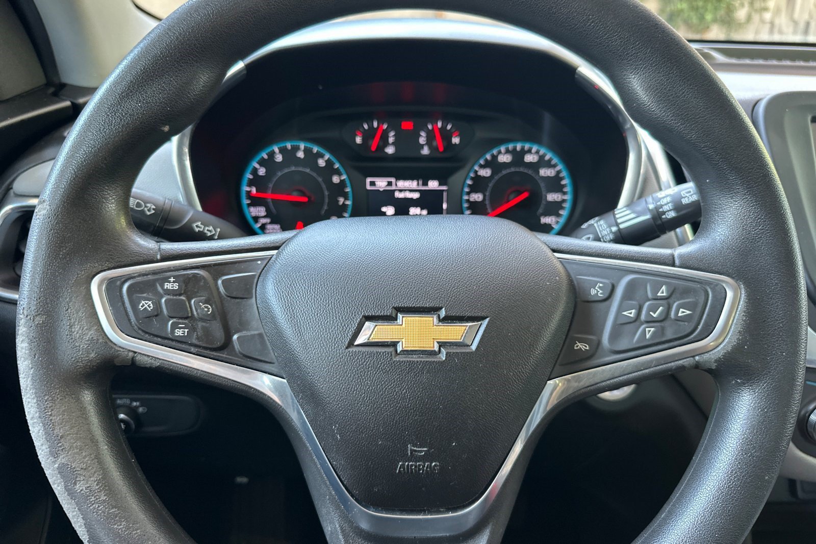 Used 2018 Chevrolet Equinox LS FWD image 14