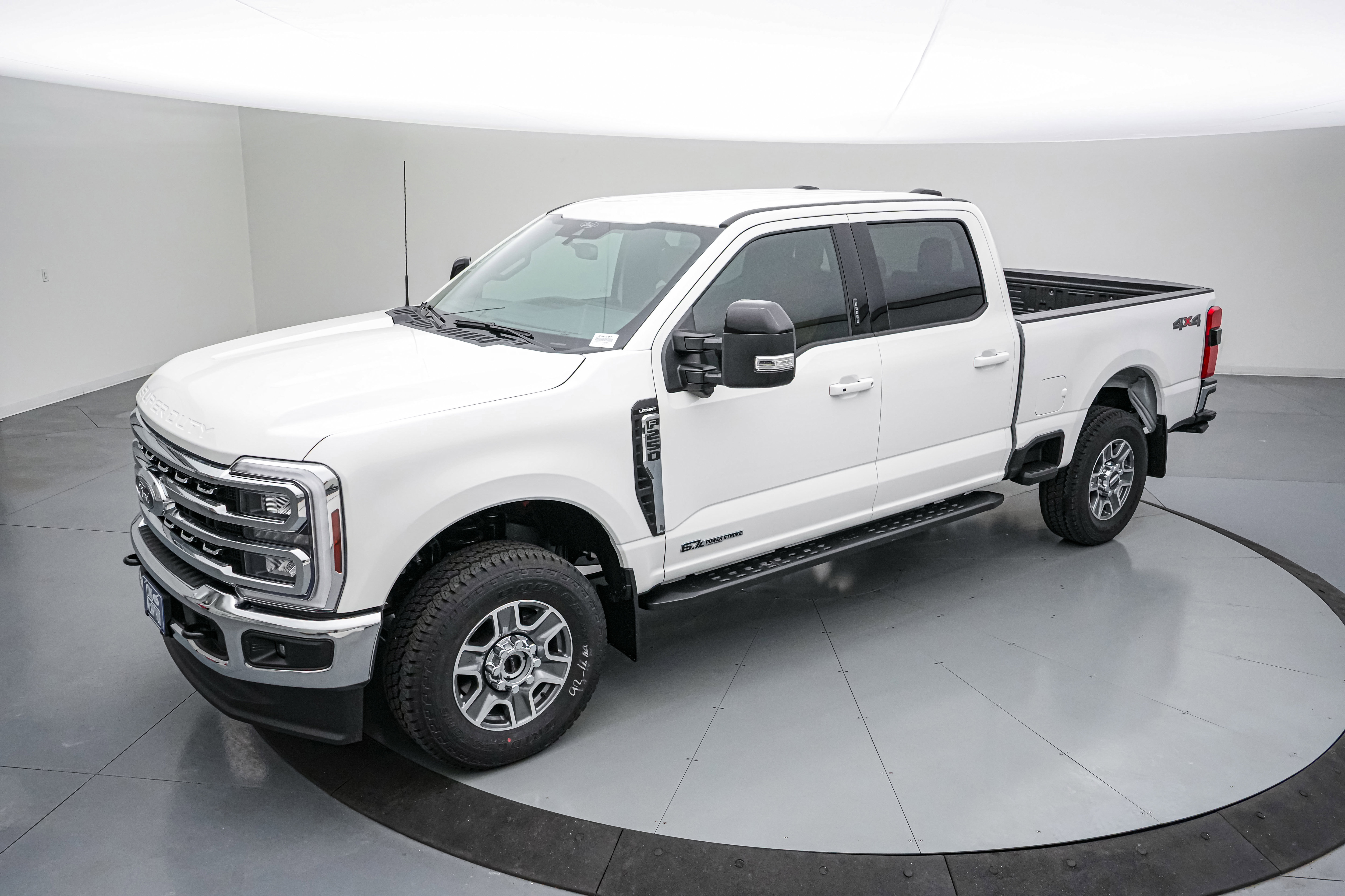 New 2026 Ford F250 Lariat image 9