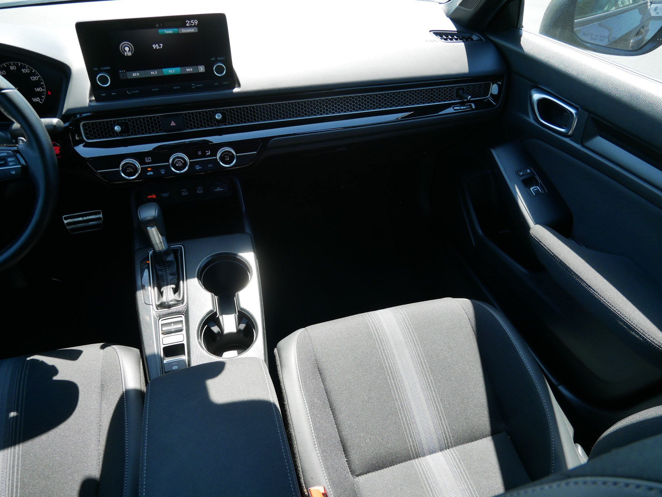 Used 2025 Honda Civic Sport image 9