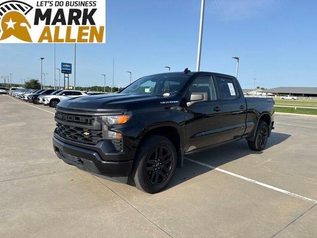 Used 2024 Chevrolet Silverado 1500 Custom AWD/4WD image 2