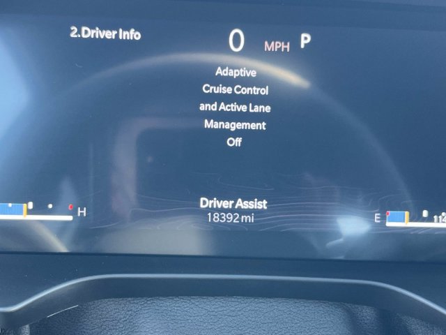 Certified 2025 Jeep Grand Cherokee Limited w/ Luxury Tech Group II RWD image 38