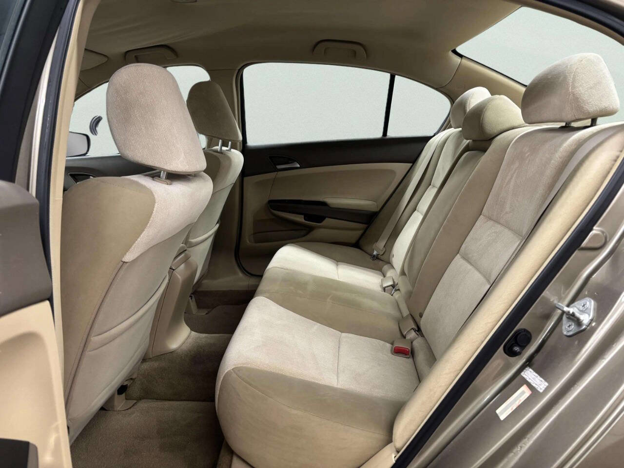 Used 2009 Honda Accord LX-P image 14