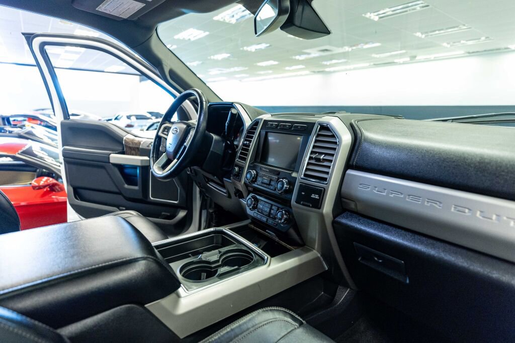 Used 2017 Ford F250 Lariat image 16