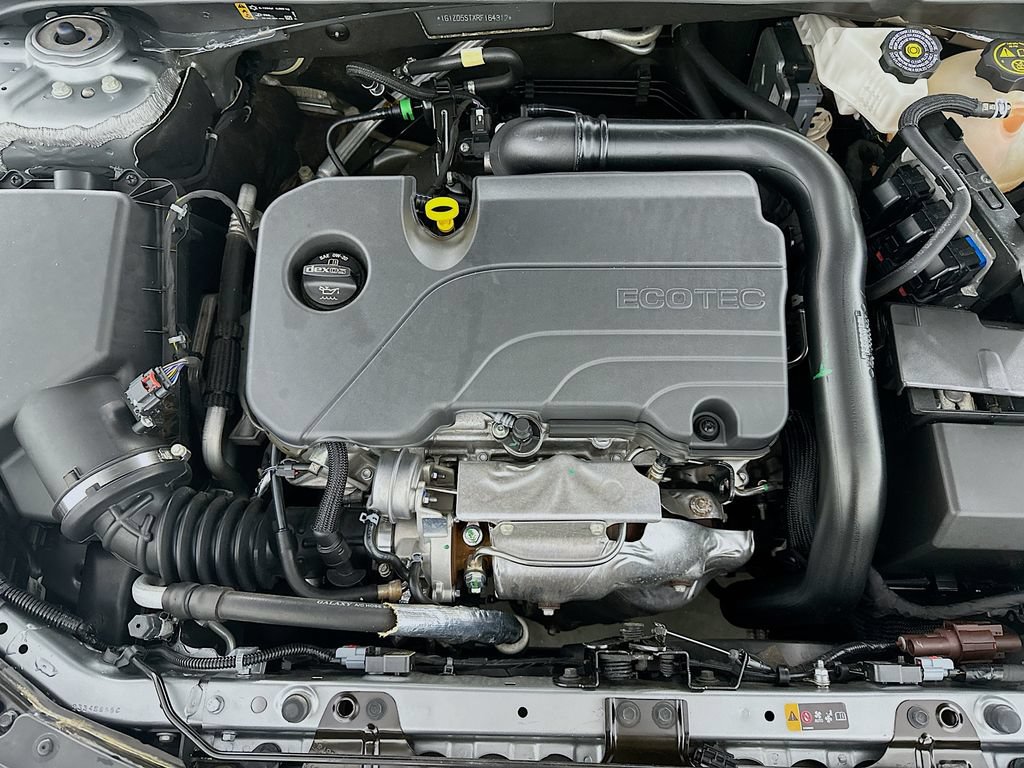 Used 2024 Chevrolet Malibu LT FWD image 32