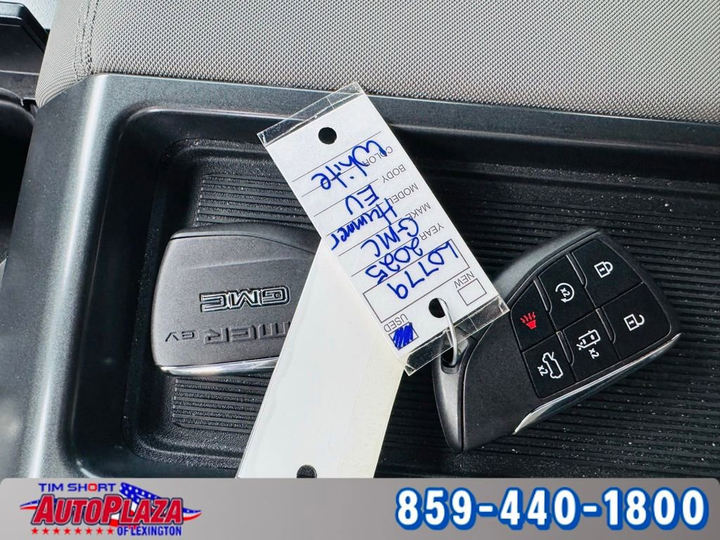 Used 2025 GMC Hummer EV 2X image 50