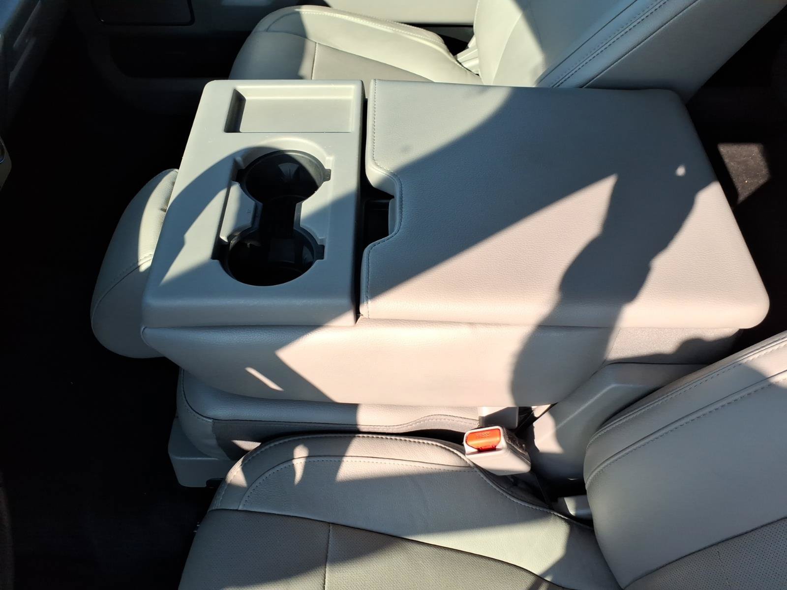 Used 2015 Ford F150 Lariat AWD/4WD image 11