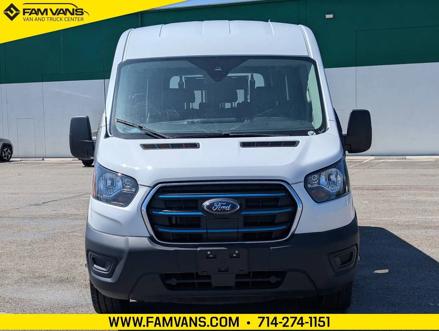 Used 2023 Ford E-Transit Medium Roof RWD image 2