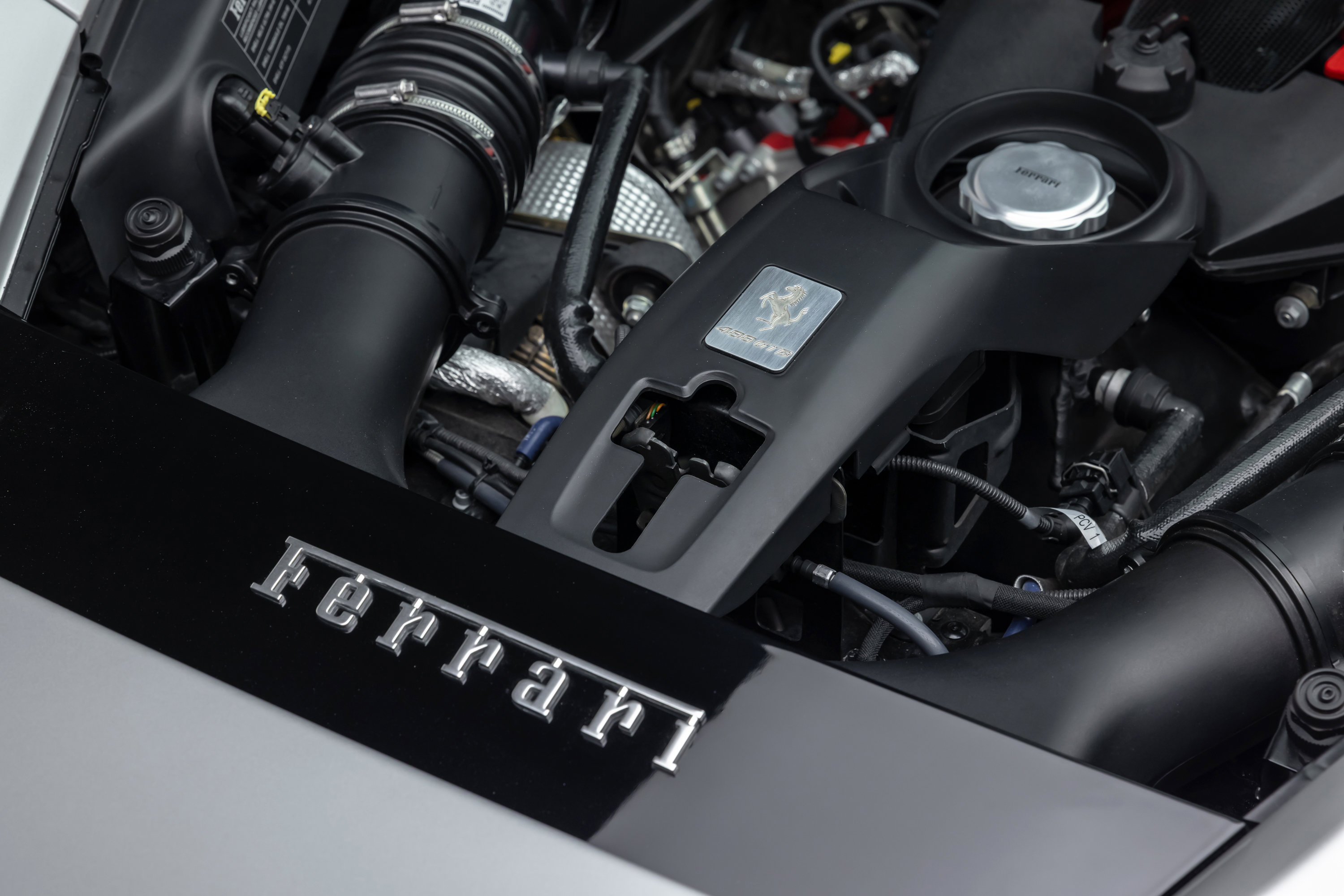 Certified 2018 Ferrari 488 GTB RWD image 61