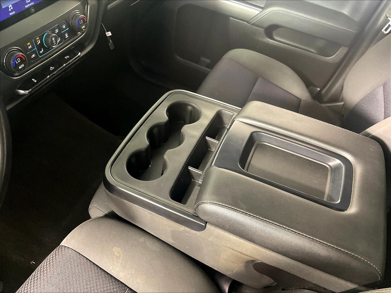 Used 2016 Chevrolet Silverado 1500 LT w/ LT Fleet Convenience Package AWD/4WD image 18