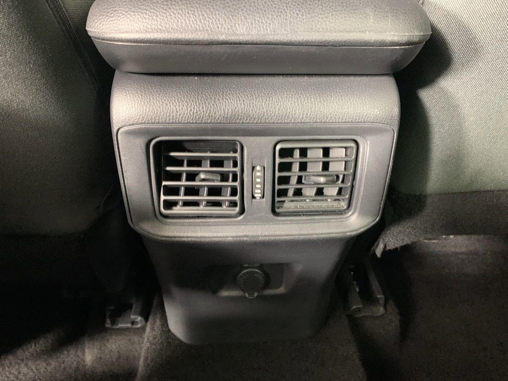 Used 2024 Toyota RAV4 LE image 32