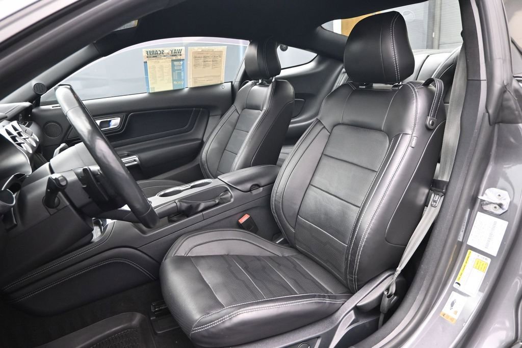 Used 2021 Ford Mustang GT Premium w/ Equipment Group 401A RWD image 22