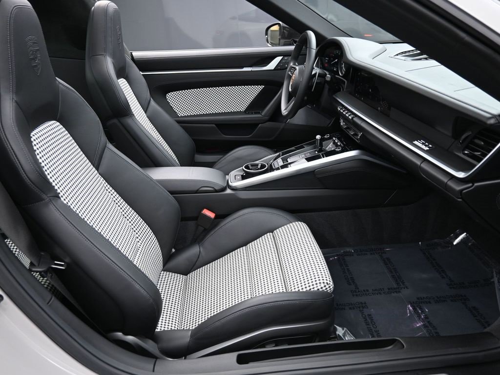 Used 2024 Porsche 911 Targa 4S image 29