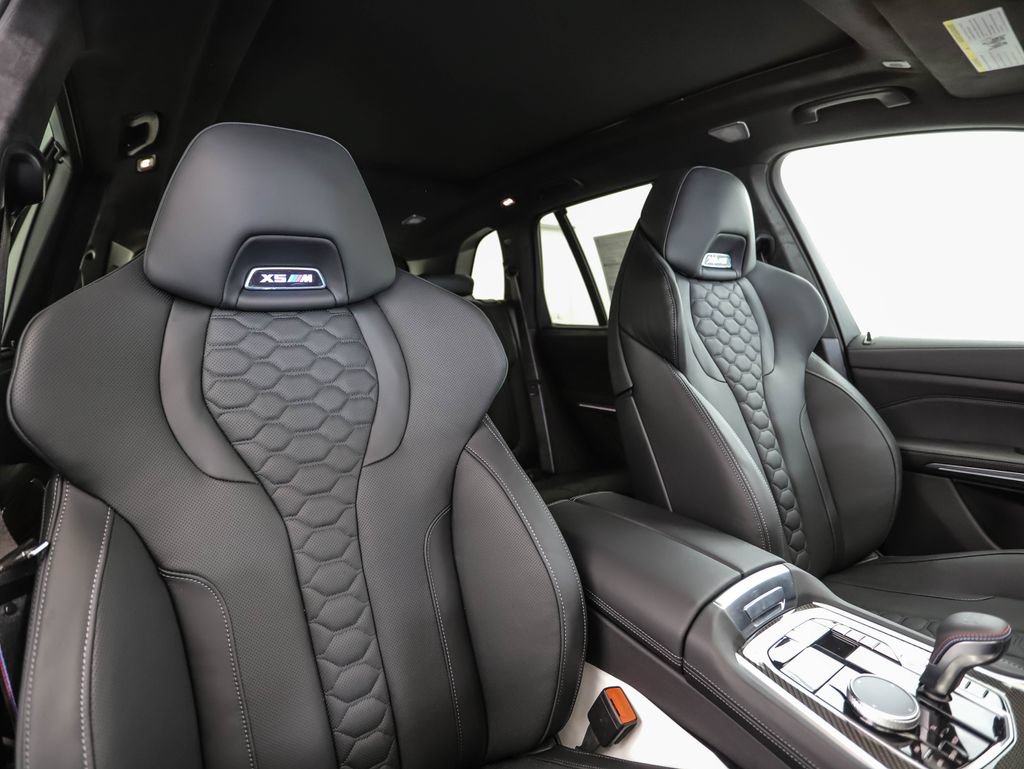 New 2026 BMW X5 M Competition w/ Executive Package AWD/4WD image 33