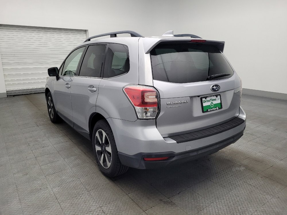 Used 2018 Subaru Forester 2.5i Limited image 5