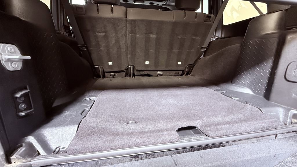 Used 2017 Jeep Wrangler Unlimited Sport S w/ Quick Order Package 24S image 20