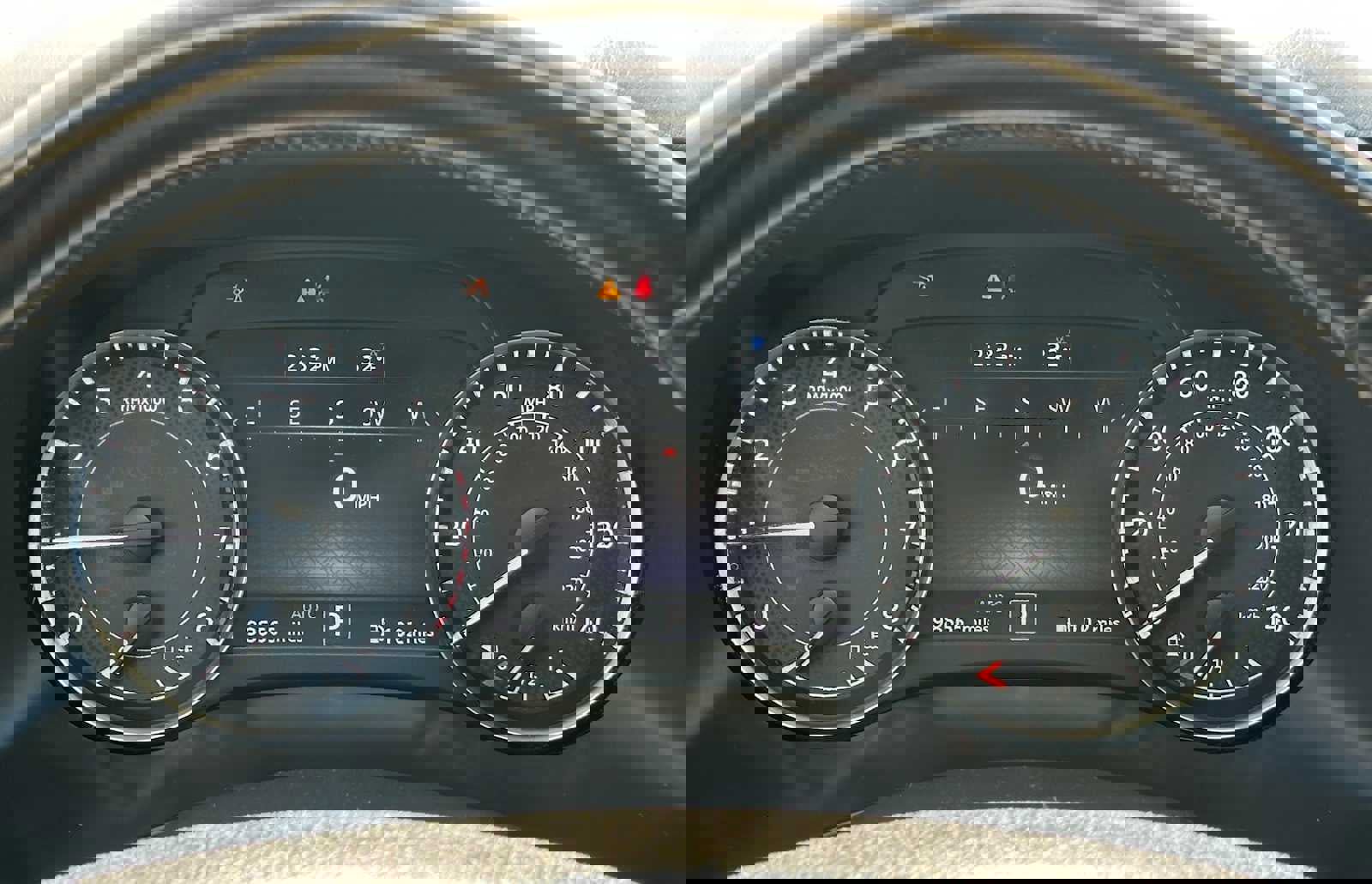 Used 2021 Nissan Armada SL w/ Captain's Chairs Package image 26