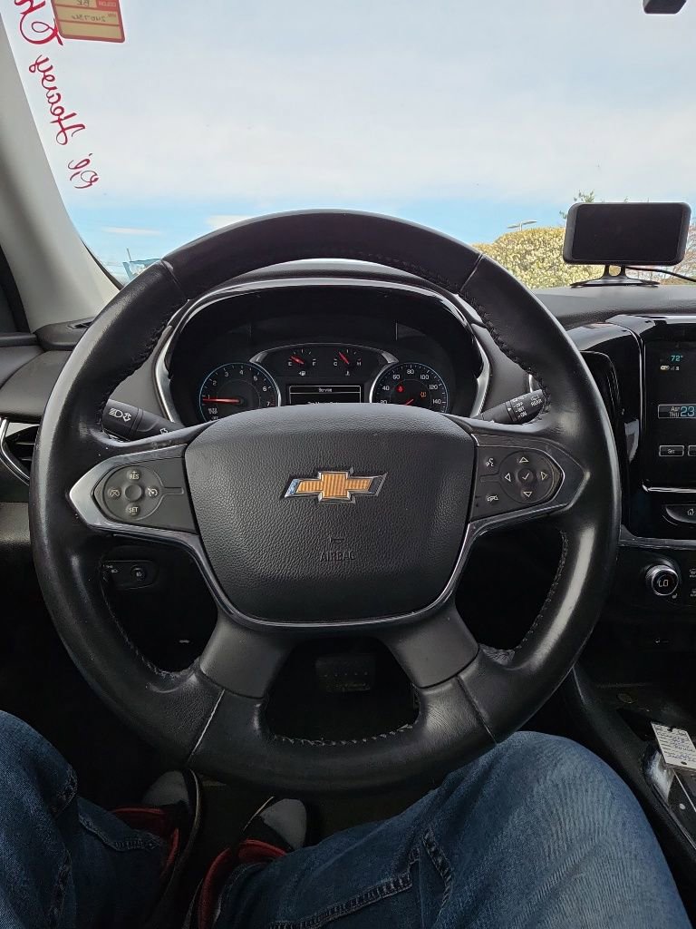 Used 2018 Chevrolet Traverse LT w/ LPO, Black Accent Package AWD/4WD image 16