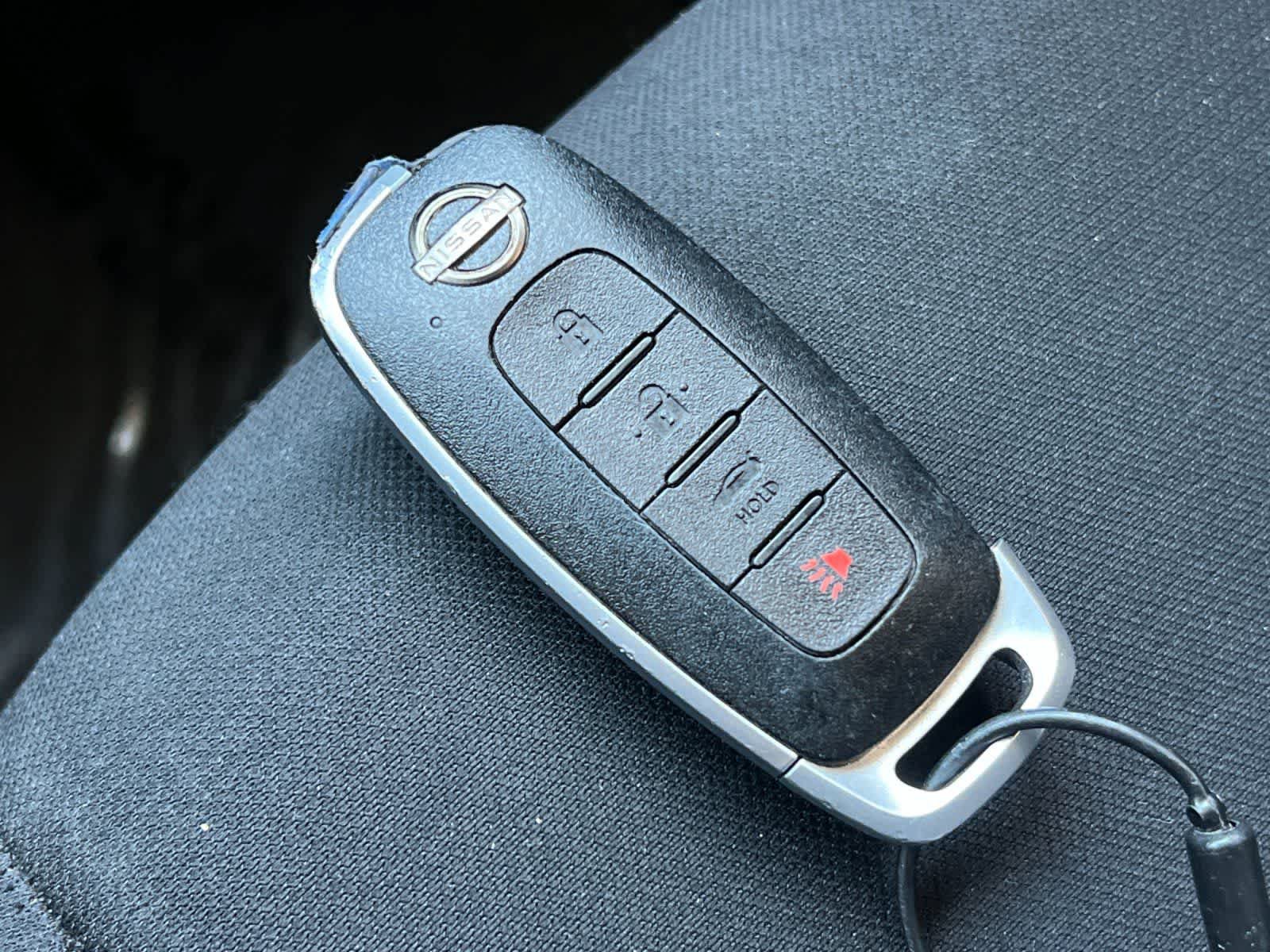 Used 2025 Nissan Sentra SV FWD image 28