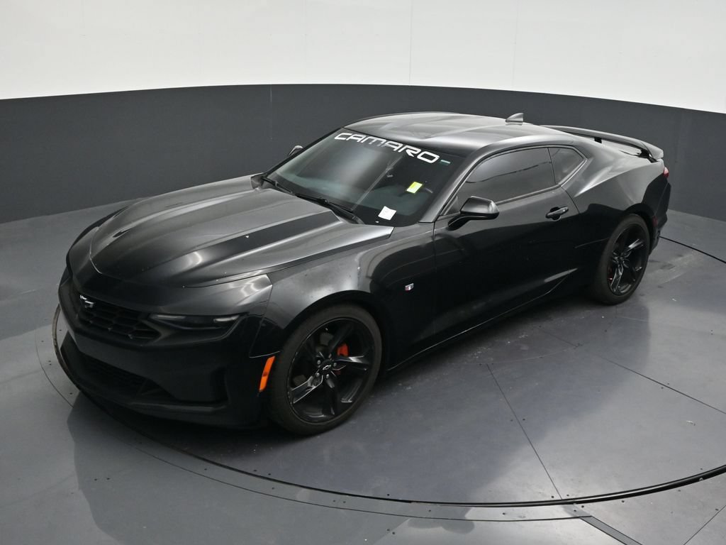 Used 2020 Chevrolet Camaro LT RWD image 15